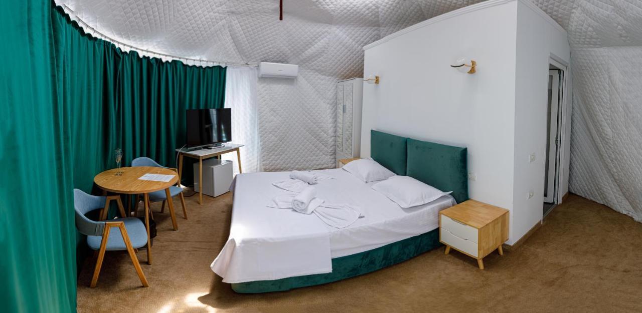 Glamping By The Sea Hotel Năvodari Exterior foto