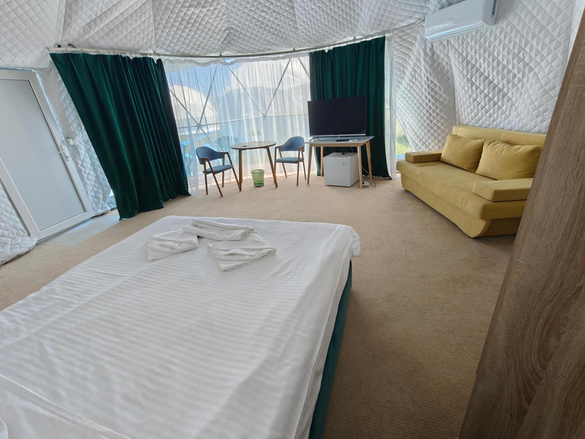 Glamping By The Sea Hotel Năvodari Exterior foto